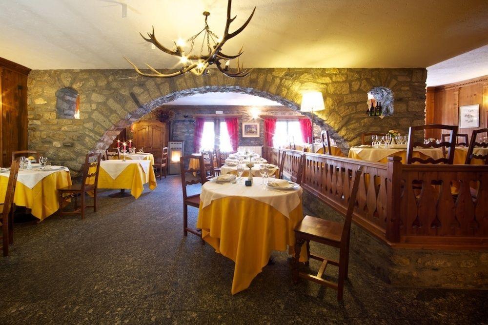 Hotel Dolonne Курмайор Экстерьер фото